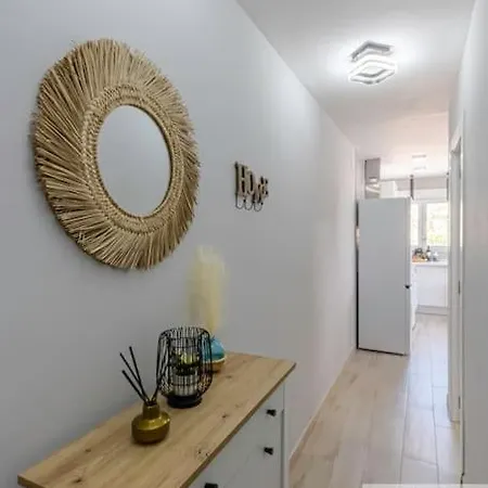Wonderful On The Beachfront Daire Benalmádena